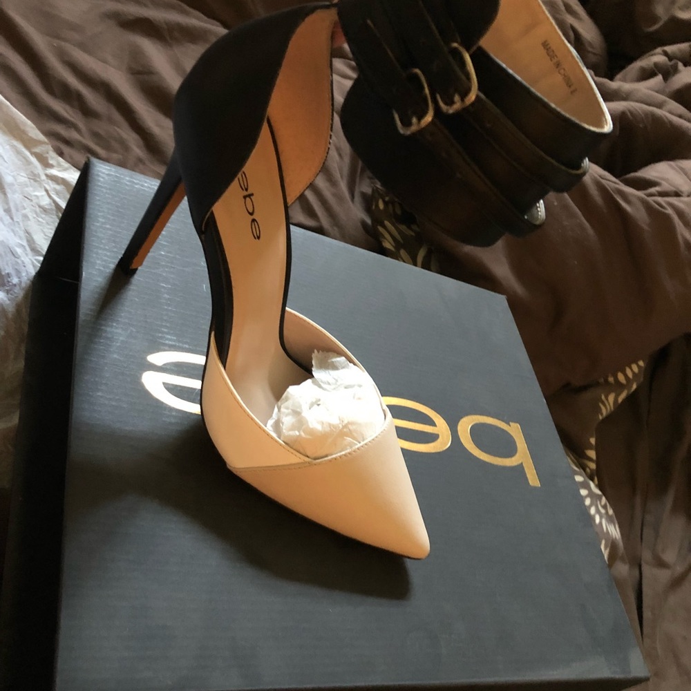 Bebe Heels- Very Classy
